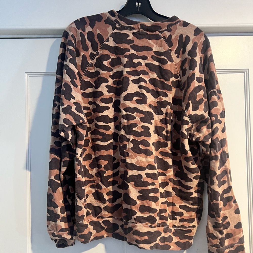 MONROW Animal Camo Print Sweatshirt - XL - Picture 6 of 12